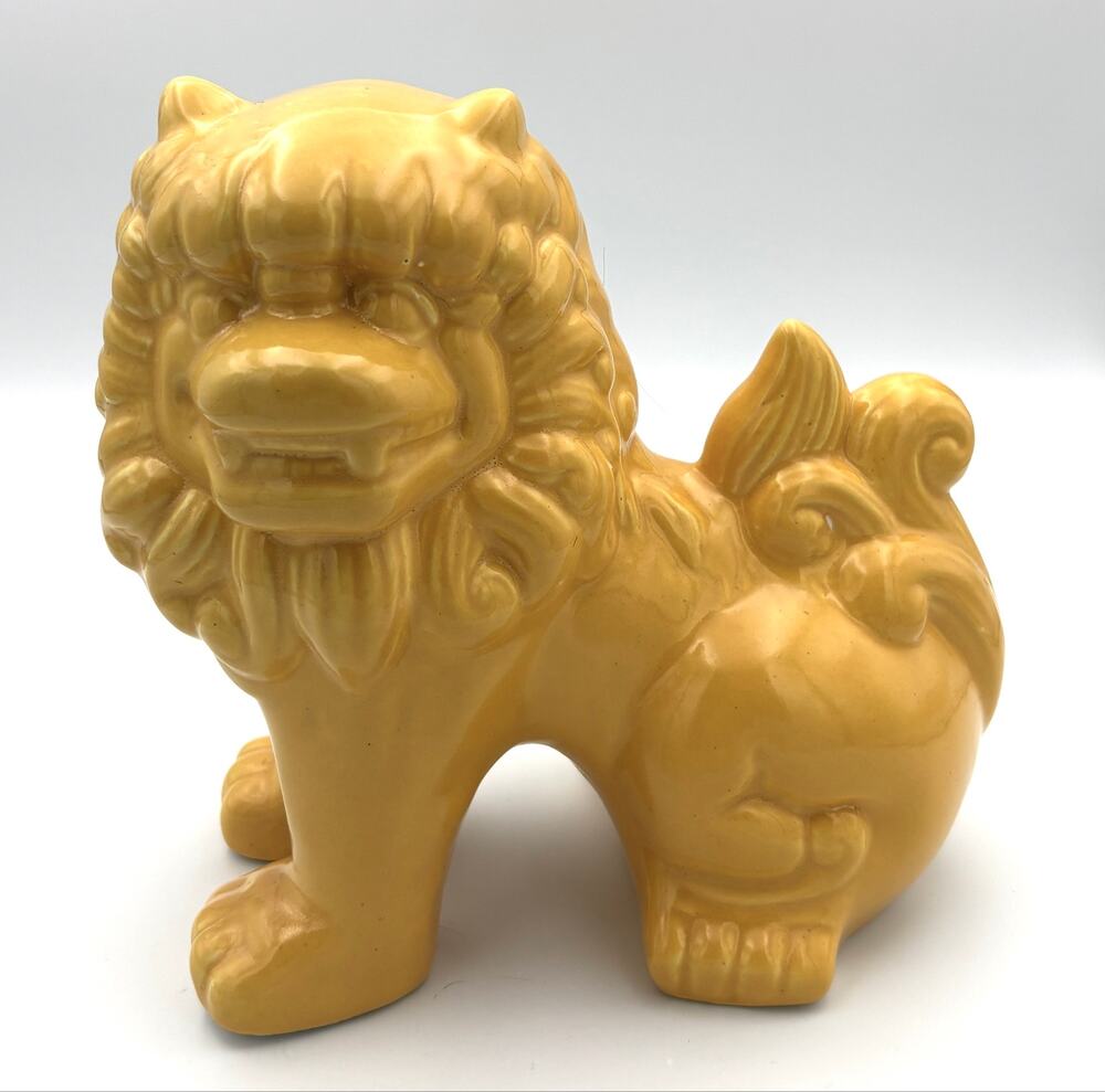 Chinese Yellow Glazed Ceramic Foo Dog Figurine Guardian Lion 8” Statue Decor